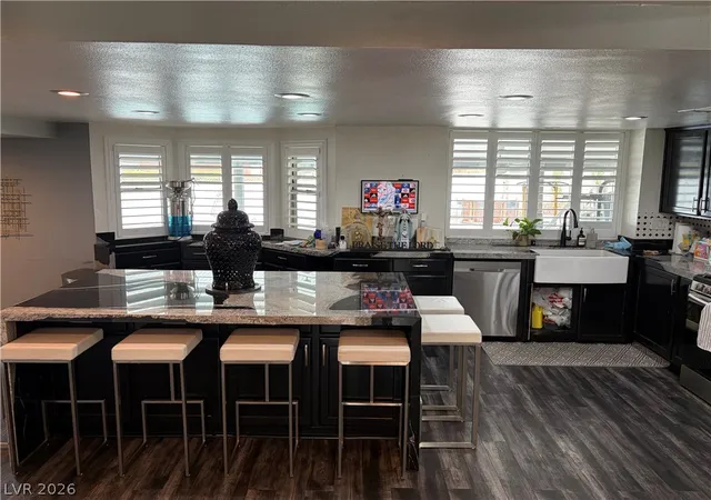 Photo 3 of Single family home for sale at 8765 Beluga Wy, Las Vegas, NV 89117 | MLS# 2813447 | Listing updated on 2026-09-29