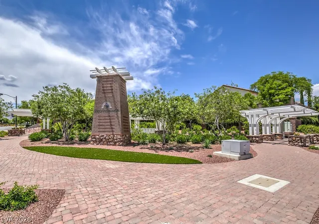 Photo 3 of Sale Pending at 10653 Mount Jefferson Ave, Las Vegas, NV 89166 | MLS# 2812978 | Listing updated on 2026-09-16