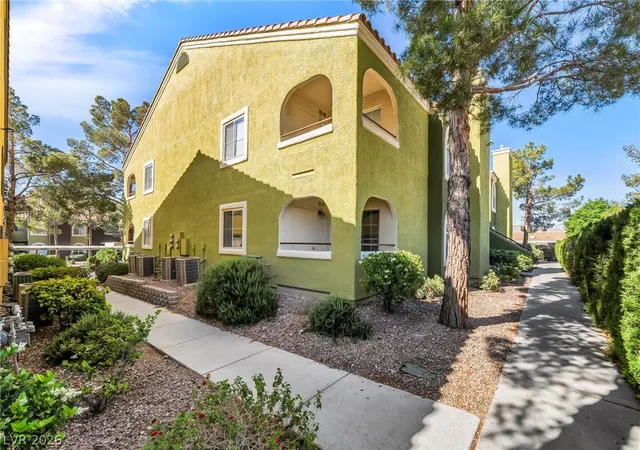 Photo 2 of Sale Pending at 7950 W Flamingo Rd #1087, Las Vegas, NV 89147 | MLS# 2813430 | Listing updated on 2026-08-31