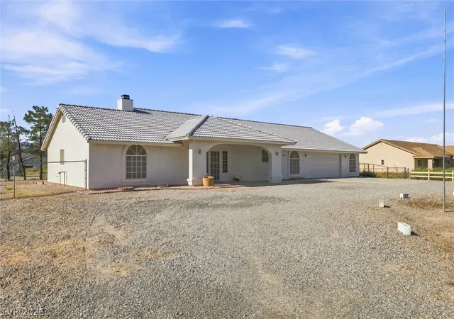 Photo 3 of Single family home for sale at 1731 Indole St, Pahrump, NV 89048 | MLS# 2812997 | Listing updated on 2026-08-31
