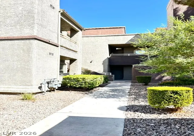 Photo 3 of Condo for sale at 5032 S Rainbow Blvd #102, Las Vegas, NV 89118 | MLS# 2813284 | Listing updated on 2026-08-31