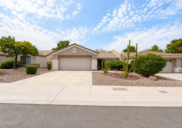 Photo 3 of Townhouse for sale at 2080 Joy Crk Ln, Henderson, NV 89012 | MLS# 2813373 | Listing updated on 2026-09-27