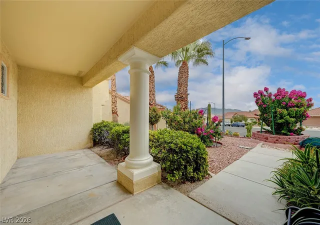 Photo 3 of Single family home for sale at 2925 Dry Ridge Ct, Las Vegas, NV 89134 | MLS# 2813469 | Listing updated on 2026-09-12
