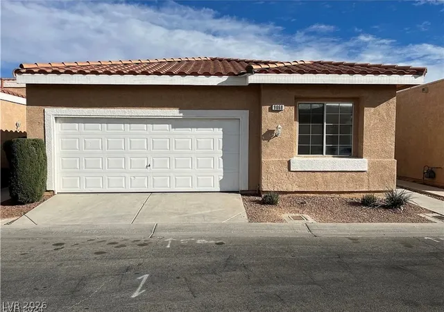 Townhouse for sale at 9068 Kimo St, Las Vegas, NV 89123 | MLS# 2813603