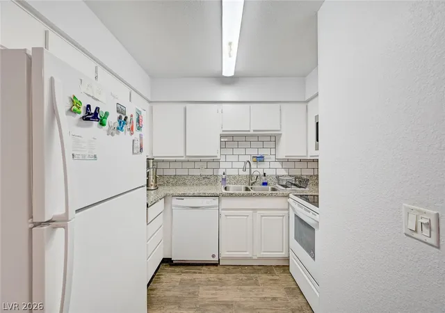 Photo 2 of Condo for sale at 3151 Soaring Gulls Dr #1024, Las Vegas, NV 89128 | MLS# 2813293 | Listing updated on 2026-09-18