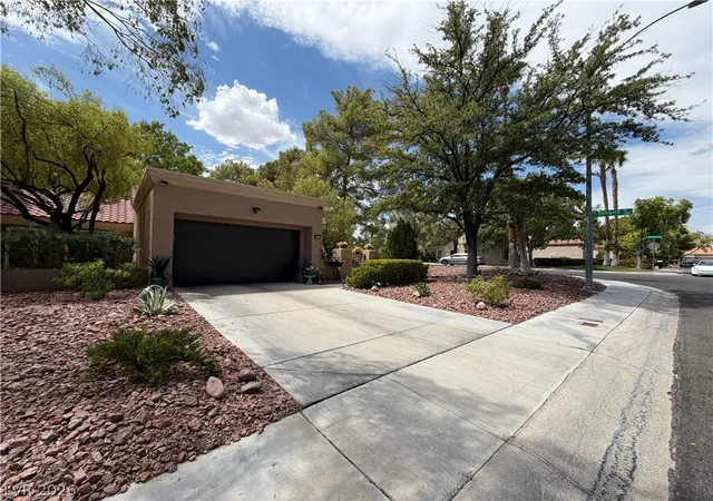 Photo 3 of Townhouse for sale at 8621 Millsboro Dr, Las Vegas, NV 89134 | MLS# 2813607 | Listing updated on 2026-09-09