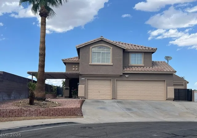 Photo 1 of Sale Pending at 121 Heather Dr, Henderson, NV 89002 | MLS# 2813675 | Listing updated on 2026-09-10