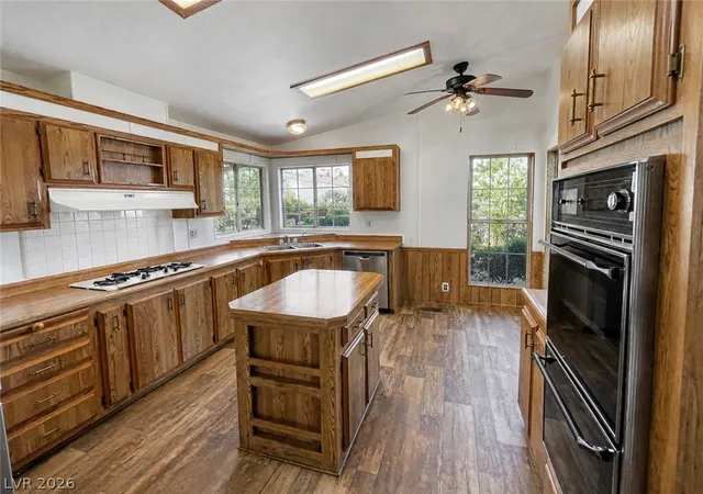 Photo 4 of Manufactured home for sale at 595 Lake Michigan Ln, Boulder City, NV 89005 | MLS# 2813422 | Listing updated on 2026-09-07
