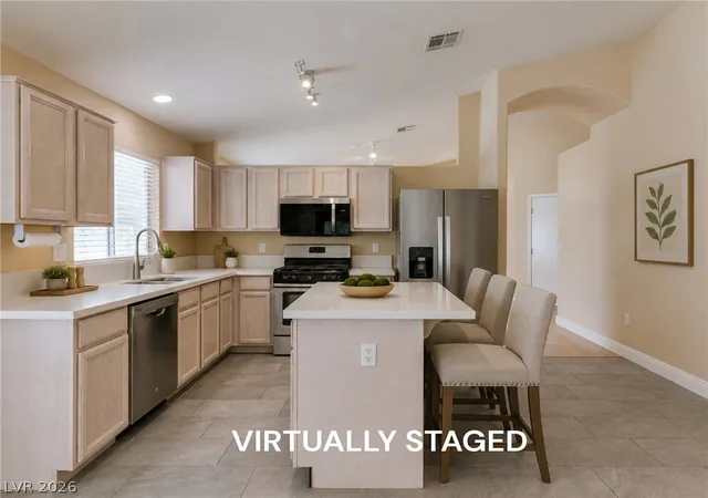 Photo 3 of Single family home for sale at 1983 Antelope Hl Ct, Henderson, NV 89012 | MLS# 2813722 | Listing updated on 2026-10-01
