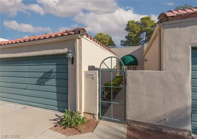 Photo 3 of Townhouse for sale at 2882 Bridgepointe Dr, Las Vegas, NV 89121 | MLS# 2812214 | Listing updated on 2026-10-05