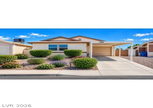 Photo 4 of Sale Pending at 7304 Empress Dr, Las Vegas, NV 89147 | MLS# 2813867 | Listing updated on 2026-09-12