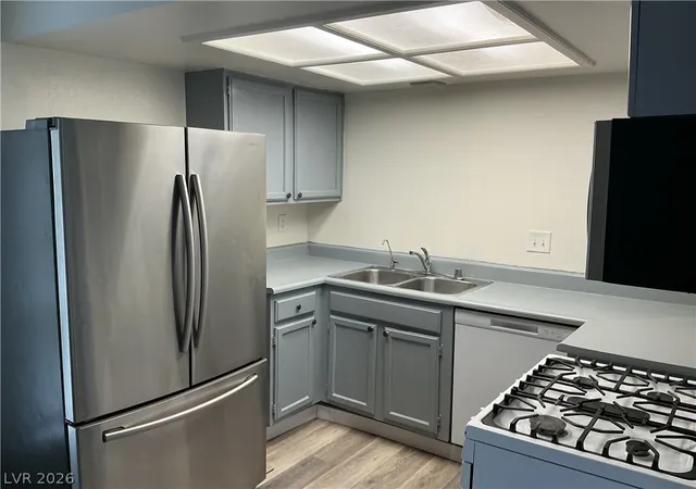 Photo 1 of Condo for sale at 5175 Caliente St #122, Las Vegas, NV 89119 | MLS# 2813628 | Listing updated on 2026-09-03