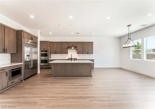 Photo 3 of Single family home for sale at 5923 Kings Blf Ave, Las Vegas, NV 89131 | MLS# 2812187 | Listing updated on 2026-09-01