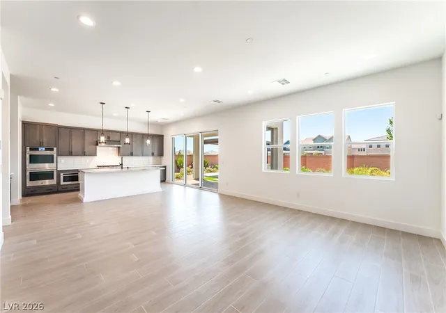 Photo 4 of Single family home for sale at 5917 Kings Blf Ave, Las Vegas, NV 89131 | MLS# 2812182 | Listing updated on 2026-09-01