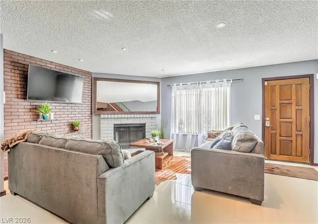 Photo 3 of Sale Pending at 5457 Escondido St, Las Vegas, NV 89119 | MLS# 2813368 | Listing updated on 2026-09-05
