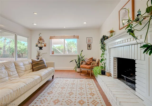 Photo 2 of Single family home for sale at 3507 La Paloma Ave, Las Vegas, NV 89121 | MLS# 2814038 | Listing updated on 2026-09-12