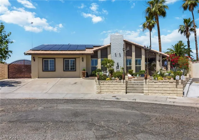 Photo 2 of Sale Pending at 4358 Hobbs Dr, Las Vegas, NV 89120 | MLS# 2813247 | Listing updated on 2026-09-10