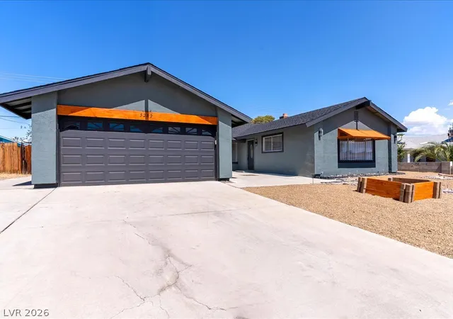 Photo 3 of Single family home for sale at 5282 Stampa Ave, Las Vegas, NV 89146 | MLS# 2813990 | Listing updated on 2026-09-23