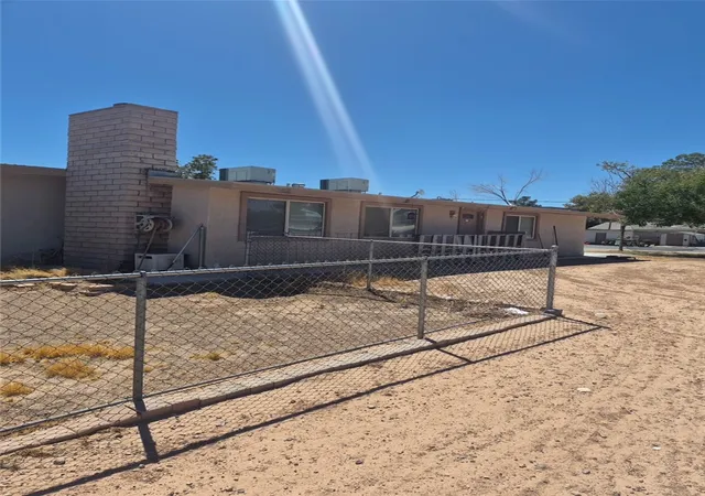 Photo 2 of Single family home for sale at 5001 W Gilmore Ave, Las Vegas, NV 89130 | MLS# 2814091 | Listing updated on 2026-09-03