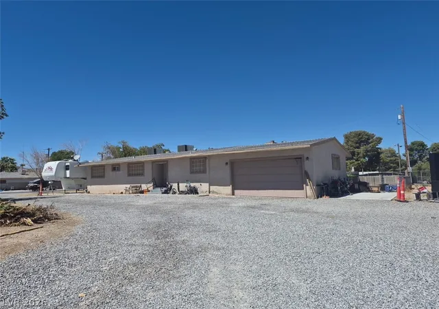 Photo 4 of Single family home for sale at 5001 W Gilmore Ave, Las Vegas, NV 89130 | MLS# 2814091 | Listing updated on 2026-09-03