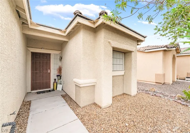 Photo 3 of Single family home for sale at 5113 Mambo Vista Ave, Las Vegas, NV 89108 | MLS# 2814057 | Listing updated on 2026-09-02