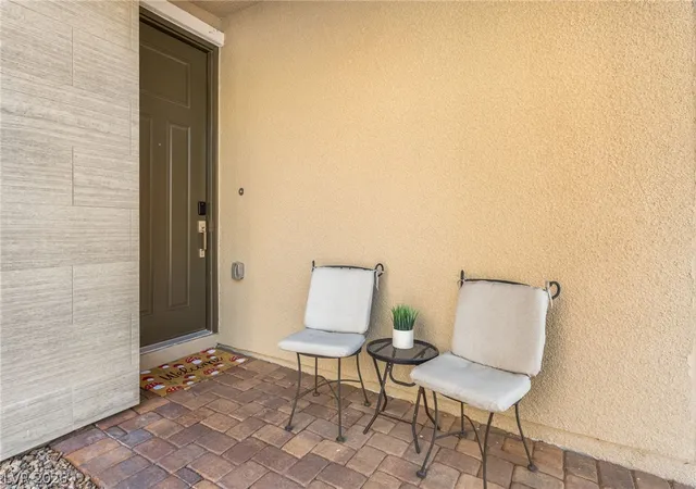 Photo 4 of Single family home for sale at 848 Riverlawn Pl, Las Vegas, NV 89138 | MLS# 2814136 | Listing updated on 2026-09-02