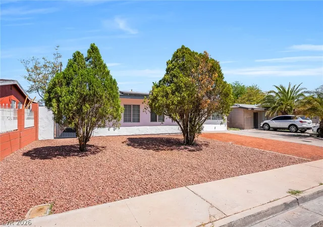 Photo 2 of Single family home for sale at 2204 Dune Dr, Las Vegas, NV 89106 | MLS# 2814156 | Listing updated on 2026-09-02