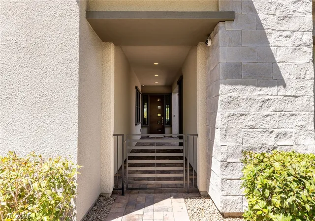 Photo 4 of Single family home for sale at 6957 Rainstone St, Las Vegas, NV 89148 | MLS# 2813428 | Listing updated on 2026-09-09