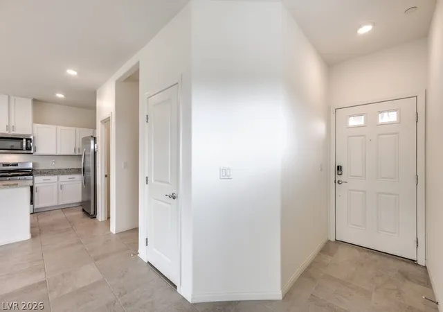 Photo 4 of Single family home for sale at 10915 Bristol Park Ave, Las Vegas, NV 89166 | MLS# 2814179 | Listing updated on 2026-09-12