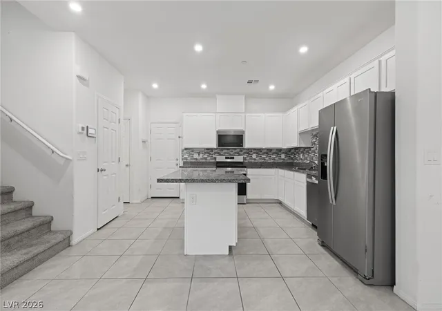 Photo 3 of Townhouse for sale at 527 Cattleya Pl, Henderson, NV 89015 | MLS# 2814237 | Listing updated on 2026-09-02