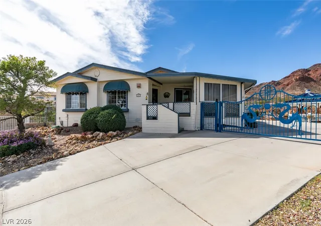 Photo 2 of Manufactured home for sale at 579 Lake Huron Ln, Boulder City, NV 89005 | MLS# 2814250 | Listing updated on 2026-09-02