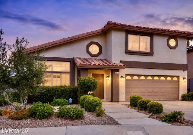 Photo 2 of Single family home for sale at 2705 Chokecherry Ave, Henderson, NV 89074 | MLS# 2813513 | Listing updated on 2026-09-13