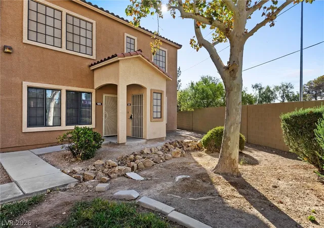 Condo for sale at 2001 Sue Ct #206, Las Vegas, NV 89108 | MLS# 2811830