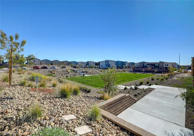 Photo 2 of Townhouse for sale at 6141 Musas Garden St, North Las Vegas, NV 89081 | MLS# 2814293 | Listing updated on 2026-09-07