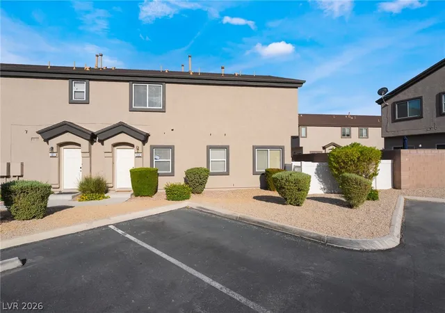 Photo 2 of Townhouse for sale at 5501 Jackpot Winner Ln #102, Las Vegas, NV 89122 | MLS# 2813304 | Listing updated on 2026-09-04