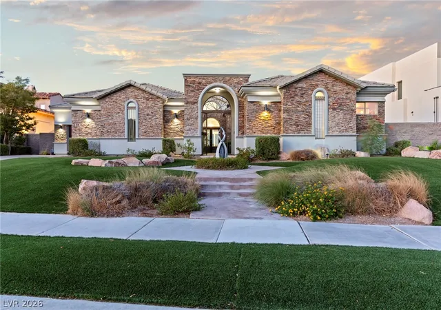 Photo 4 of Single family home for sale at 1358 Opal Valley St, Henderson, NV 89052 | MLS# 2814228 | Listing updated on 2026-09-10
