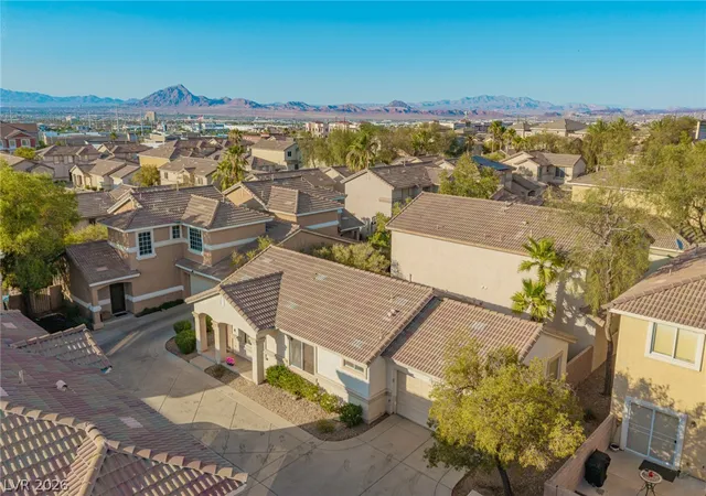 Photo 3 of Single family home for sale at 1430 Summer Glow Ave, Henderson, NV 89012 | MLS# 2814351 | Listing updated on 2026-09-03
