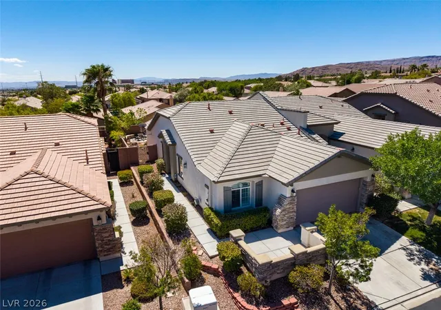 Townhouse for sale at 11253 Piper Peak Ln, Las Vegas, NV 89138 | MLS# 2814178