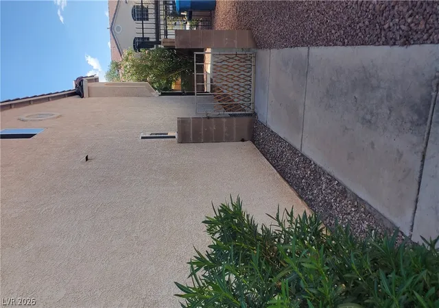 Photo 2 of Single family home for sale at 5319 Railroad Spikes St, Las Vegas, NV 89118 | MLS# 2814360 | Listing updated on 2026-09-02