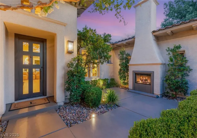 Photo 3 of Single family home for sale at 10817 Beringer Dr, Las Vegas, NV 89144 | MLS# 2813608 | Listing updated on 2026-09-02