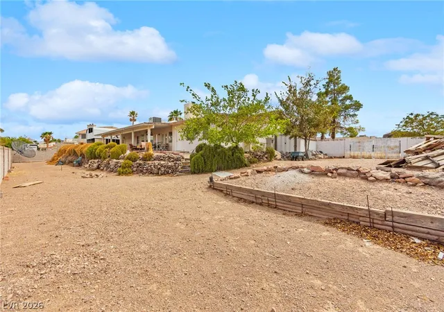 Photo 3 of Single family home for sale at 270 E Middleton Dr, Henderson, NV 89015 | MLS# 2814320 | Listing updated on 2026-09-02