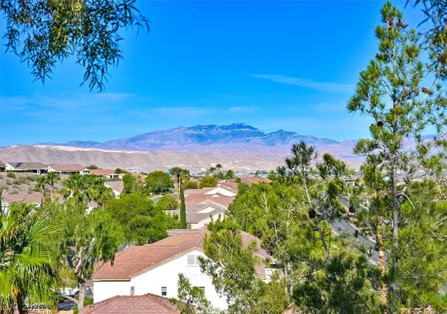 Photo 3 of Single family home for sale at 1601 Thoreau Ct, Henderson, NV 89052 | MLS# 2813630 | Listing updated on 2026-09-02