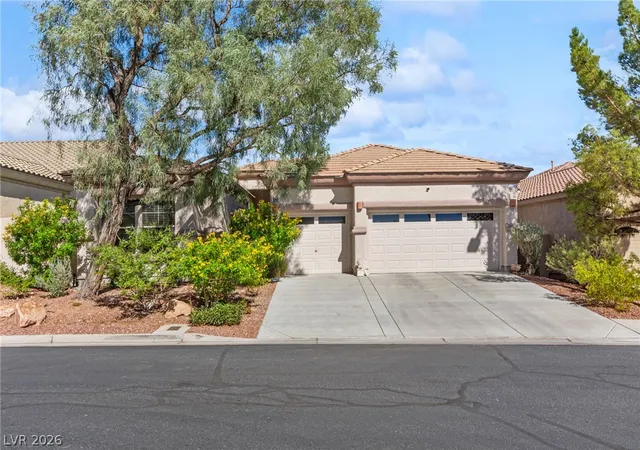 Photo 1 of Single family home for sale at 3290 Squire St, Las Vegas, NV 89135 | MLS# 2814078 | Listing updated on 2026-09-30