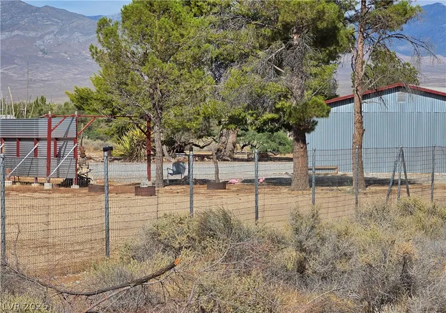 Photo 3 of Manufactured home for sale at 1601 Appaloosa Ln, Pahrump, NV 89060 | MLS# 2814412 | Listing updated on 2026-09-02