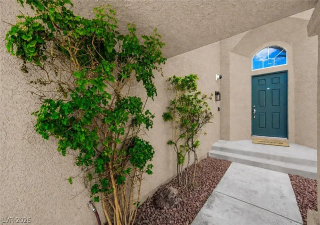 Photo 3 of Single family home for sale at 9576 Gold Cup Cir, Las Vegas, NV 89117 | MLS# 2814356 | Listing updated on 2026-10-06