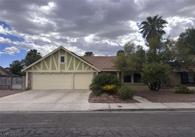 Photo 2 of Single family home for sale at 1827 Navarre Ln, Henderson, NV 89014 | MLS# 2814149 | Listing updated on 2026-09-09