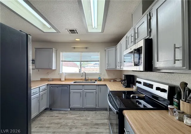 Photo 4 of Single family home for sale at 5920 Mary Lou St, Pahrump, NV 89061 | MLS# 2813224 | Listing updated on 2026-09-02