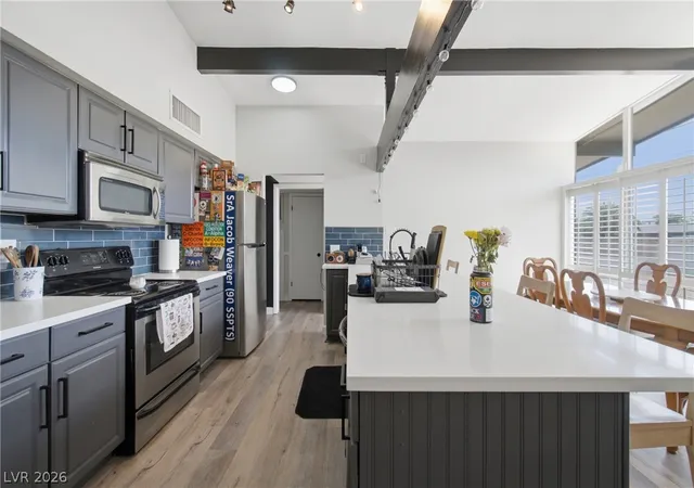 Photo 3 of Sale Pending at 5135 Champions Ave, Las Vegas, NV 89142 | MLS# 2814367 | Listing updated on 2026-09-07