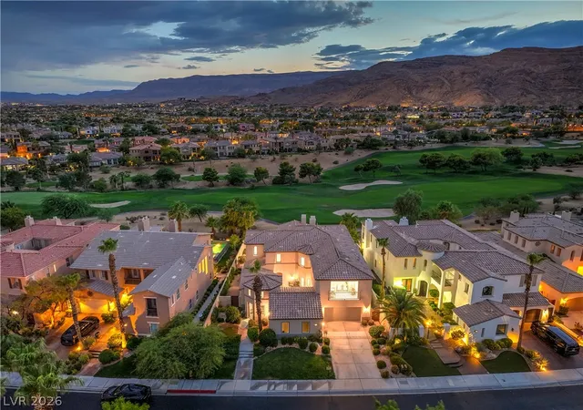 Photo 2 of Sale Pending at 2571 Red Springs Dr, Las Vegas, NV 89135 | MLS# 2813745 | Listing updated on 2026-10-02