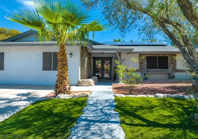 Photo 1 of Single family home for sale at 2402 El Tesoro Ct, Henderson, NV 89014 | MLS# 2814487 | Listing updated on 2026-09-11